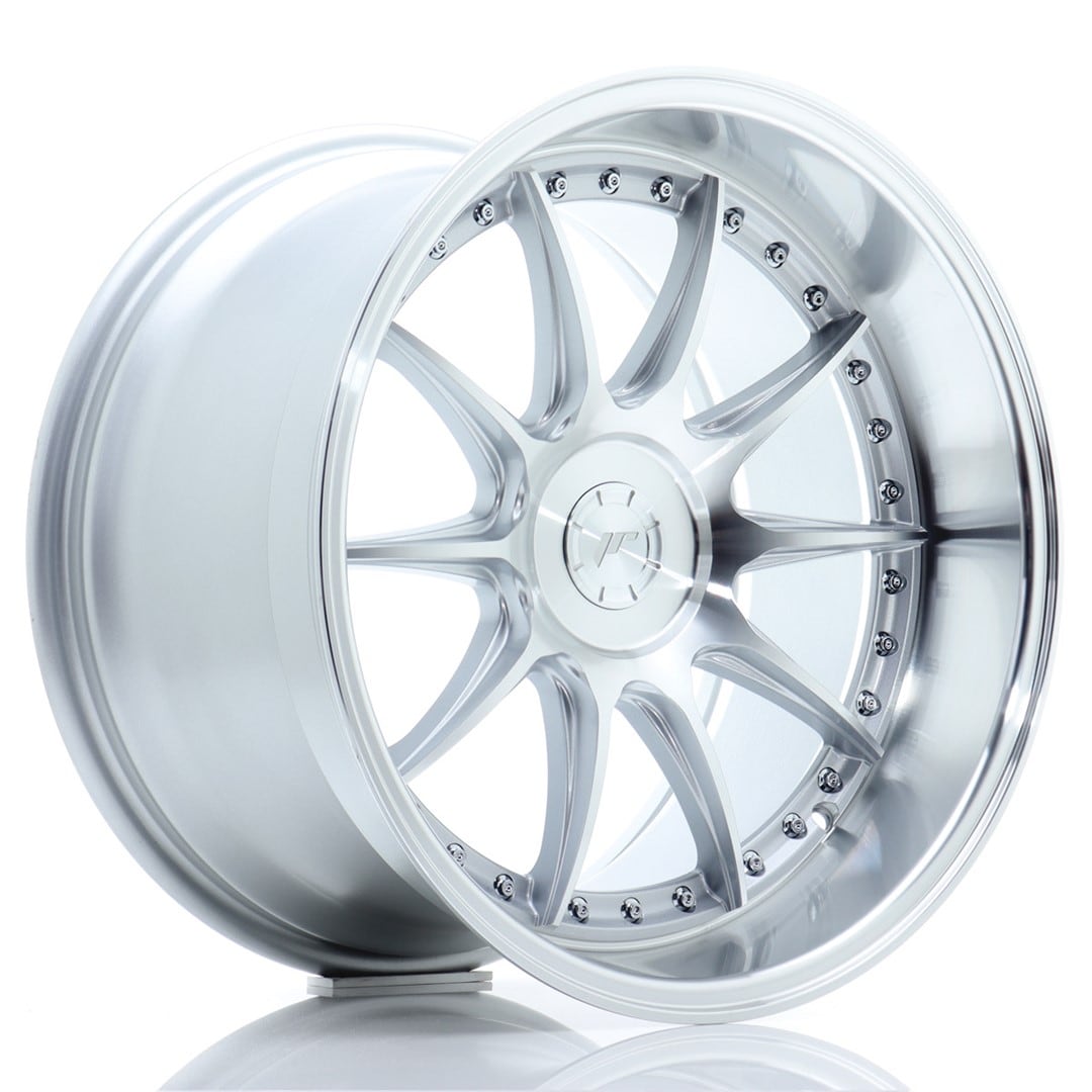 Complete wheel set of JR41 Silver to fit Volvo 240